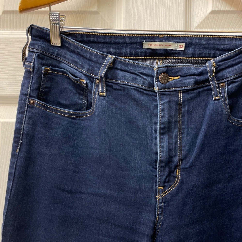Levis 721 Jeans Women's 32 Blue Light Wash High Rise Skinny Casual Formal